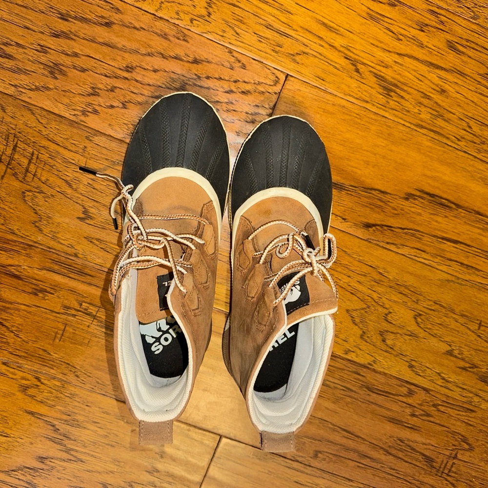 Sorel Kids' Tan and Black Boots